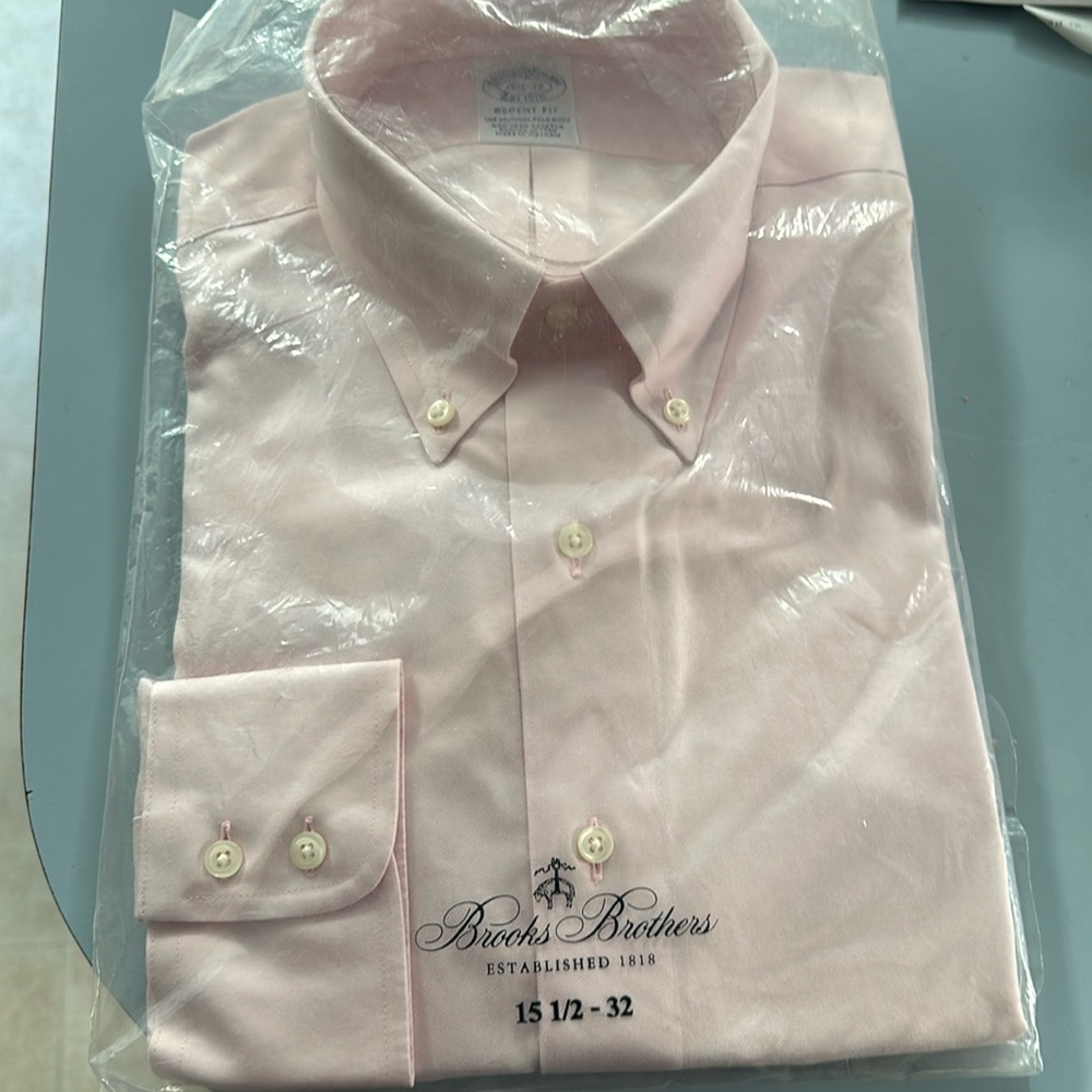 Brook’s Brothers Regent Fit Buttoned Down Shirt
